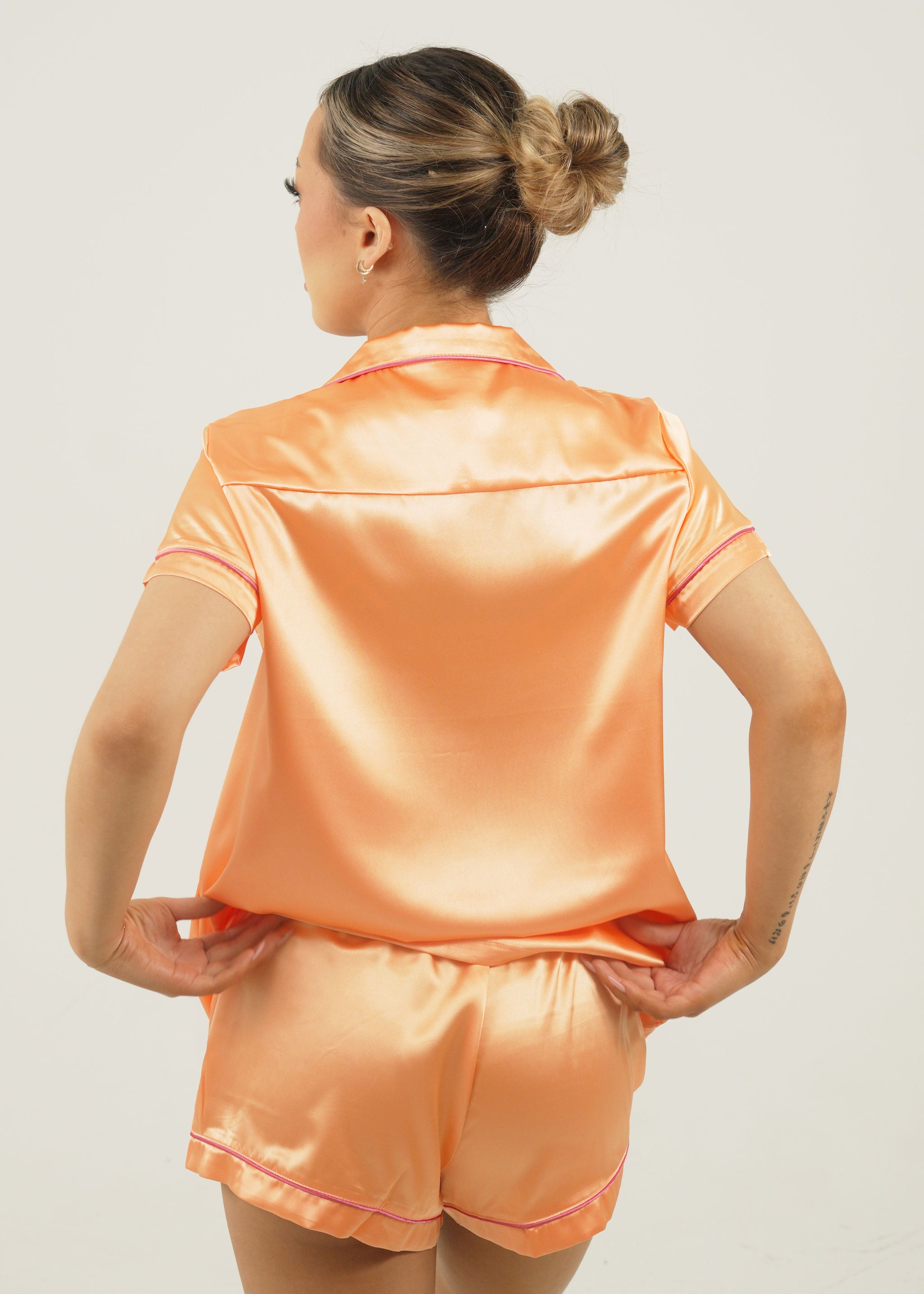AMATERAS SATIN PAJAMA SHIRT 琥珀(ORANGE) Womens Candy Orange Satin Short Pajama Set – Night Sweet